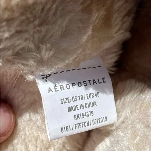 🔥 Aeropostale Size 10 Faux Suede Cuffed Boots - Picture 5 of 5